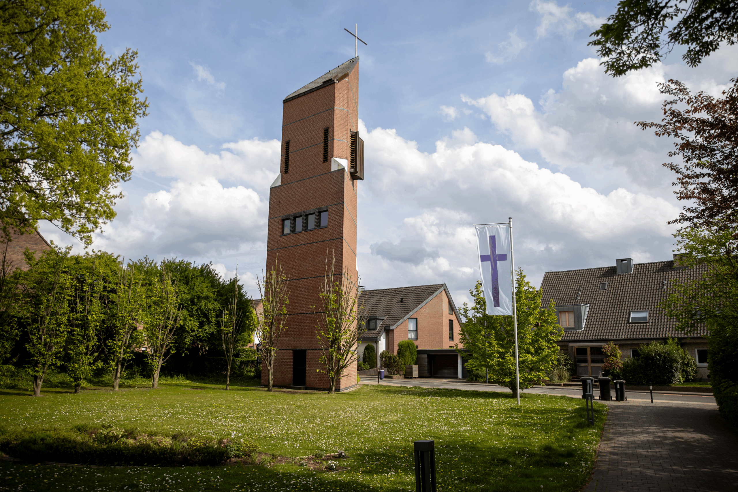 Kreuzkirche Lank